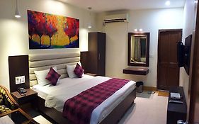 Hotel Veenus International Amritsar